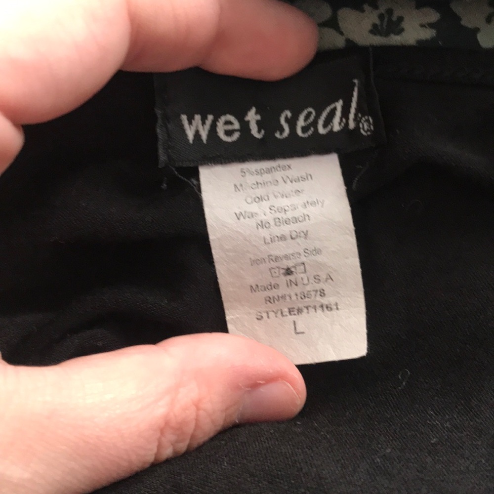 Wet Seal long sleeve top - Picture 4 of 4
